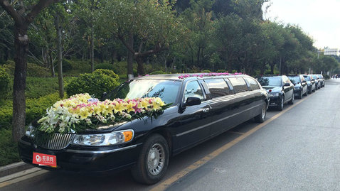 昆明婚车车队_婚车套餐_昆明婚庆车队价格_昆