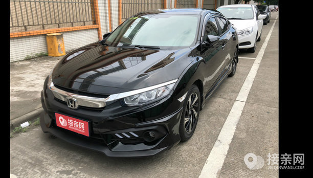每个广州新人都想让自己的婚礼进行得风风光光,所以在结婚租赁体面高档的婚车是很有必要的。那么广州结婚用本田思域婚车好不好?广州本田思域婚车租赁价格一般多少钱?别急,今天接亲网小编就为大家带来了广州本田思域婚车租赁价格介绍,一起来看看吧! 本田思域面面俱到的安全,既考虑到驾乘者,更考虑到行人和车辆。应用高刚性材料,提升车身刚性,标配主副驾安全气囊,更有倍感贴心保护的侧安全气帘,所以非常适合做婚车。 本篇文章给您介绍的是2019年01月06日由林先生发布在接亲网的本田思域婚车,包括了该辆婚车的接亲价格、车辆图片