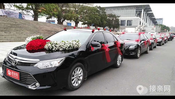 套餐丰田凯美瑞 10辆丰田凯美瑞婚车