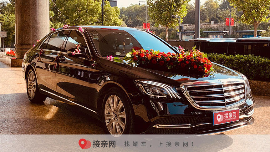 上海扎婚车多少钱  扎8个婚车多少钱