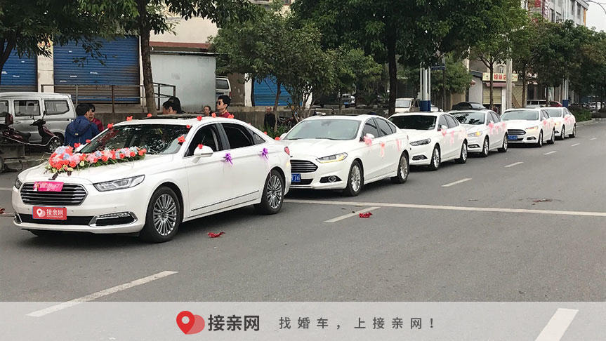 婚车的花颜色有哪些讲究吗