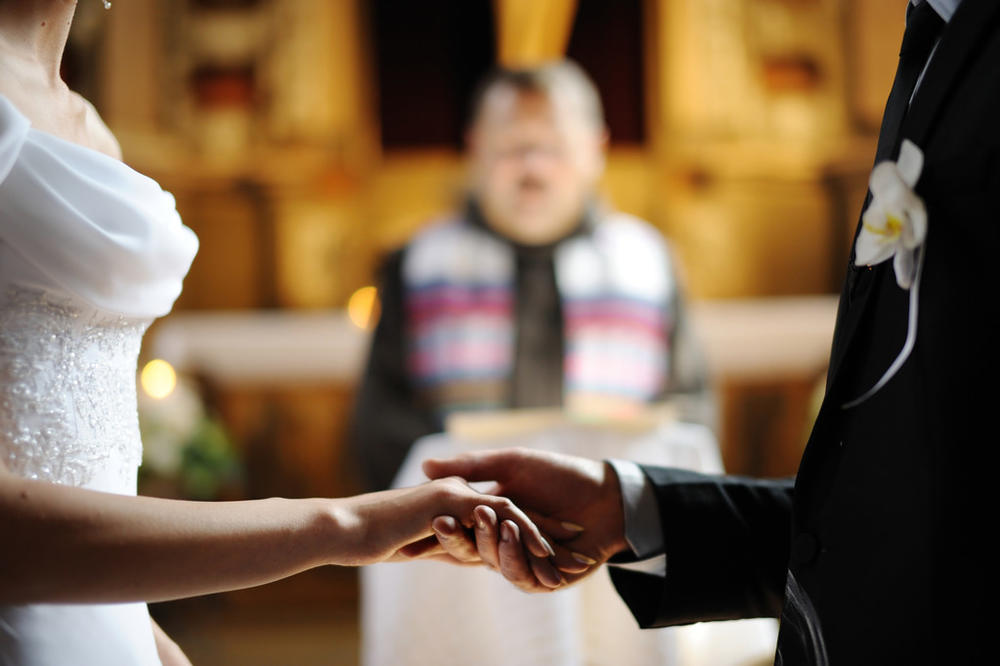 武汉合适办结婚宴会的酒店 武汉光明万丽酒店预约价格
