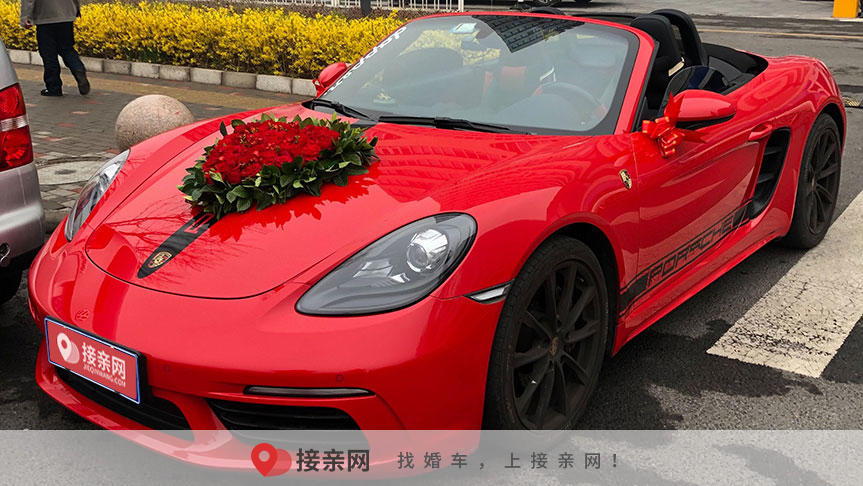 婚车红色的如何装饰  婚车跟随车如何装饰