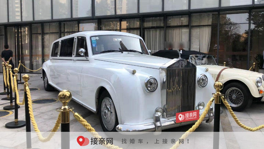 2025婚车价目表  婚庆车队价目表