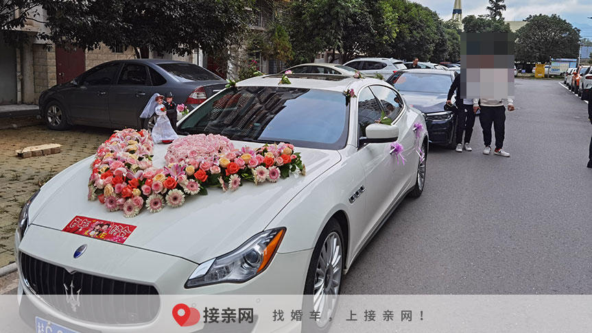 婚车哪款车型受青睐  结婚典礼车队都用哪款车