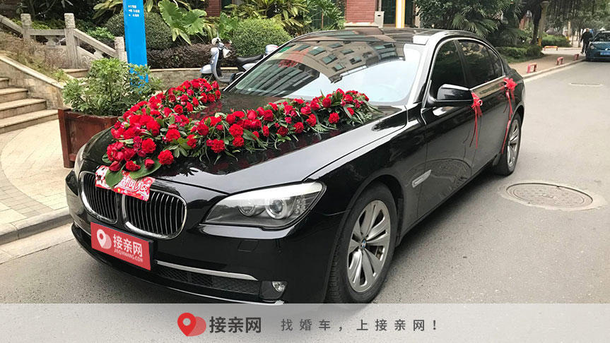 婚车头车一般用哪款车