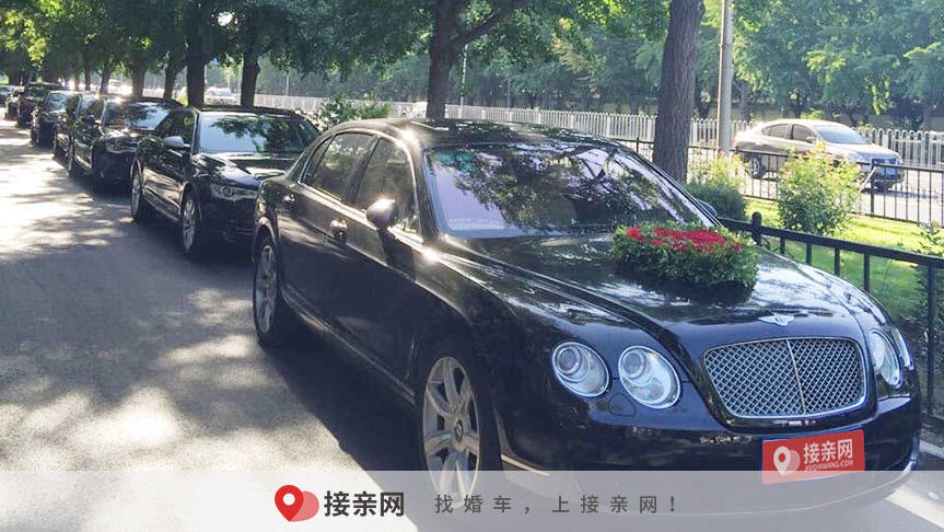 租一辆法拉利多少钱一天