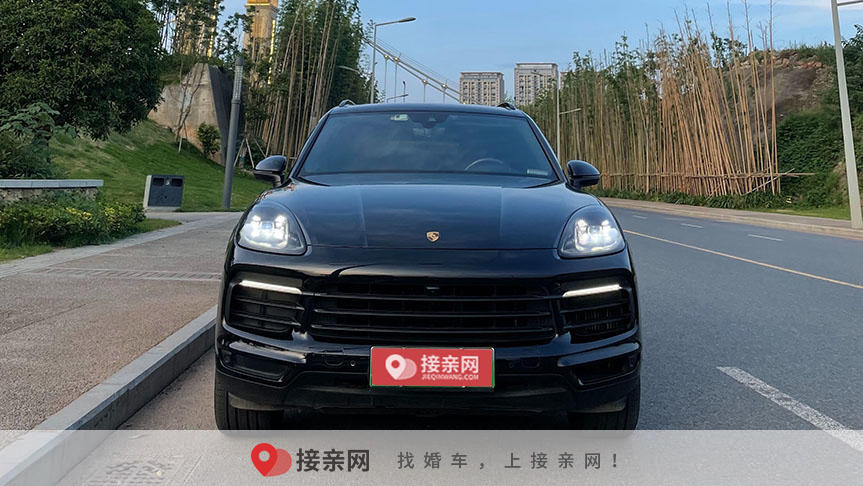 成都租车suv多少钱一天