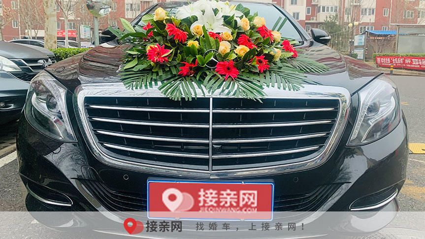 结婚典礼租车6辆多少钱  婚车租赁一般多少钱