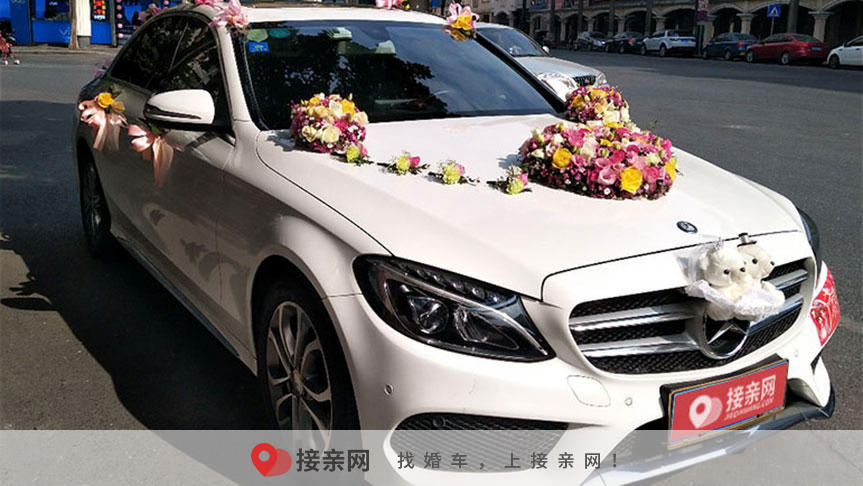 出婚车租赁哪儿实惠  婚车租车价目表