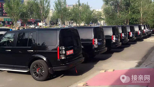 套餐宾利慕尚+9辆路虎发现4婚车