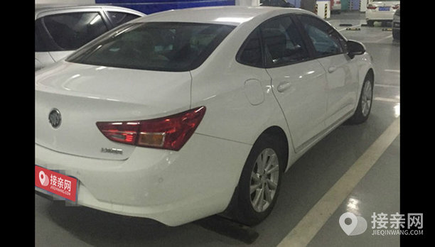 别克威朗婚车