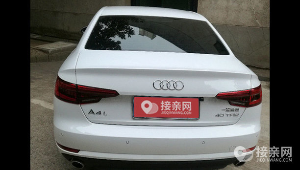 奥迪A4L婚车