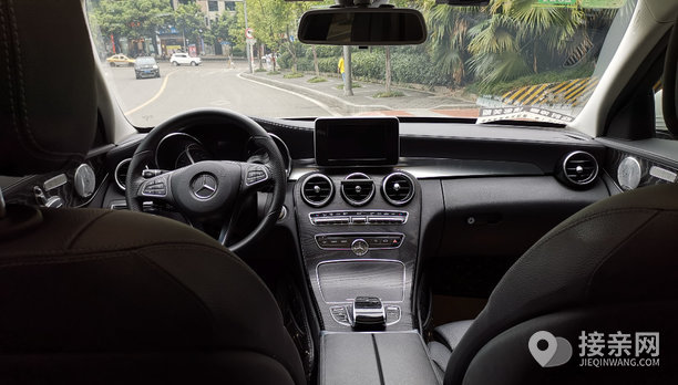 【重庆奔驰c级婚车租赁价格340元】重庆奔驰c级婚庆租车多少钱-接亲网