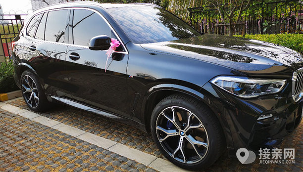 宝马x5婚车