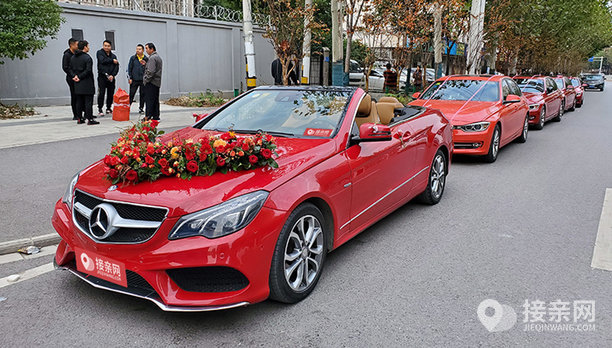 奔驰e级敞篷婚车