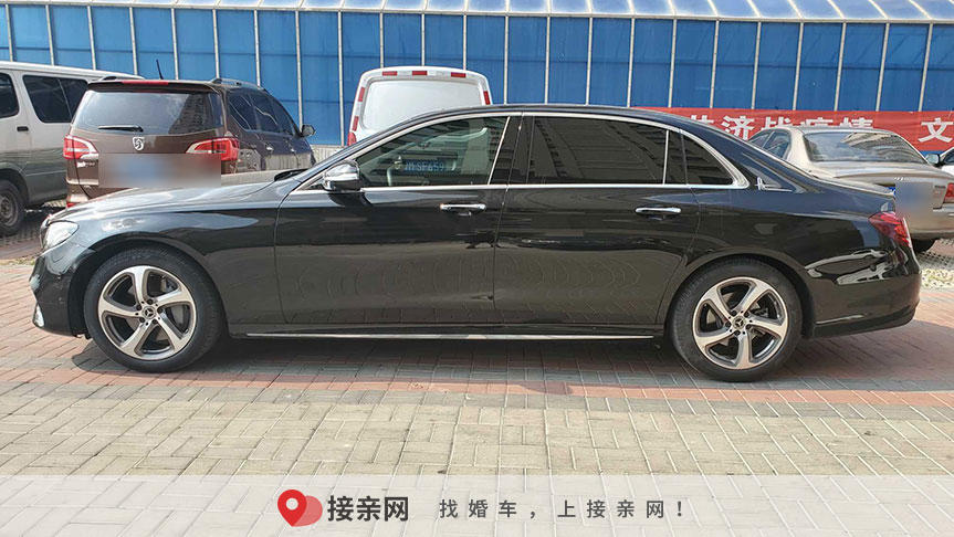 天津结婚车队价格奔驰e级一辆310元