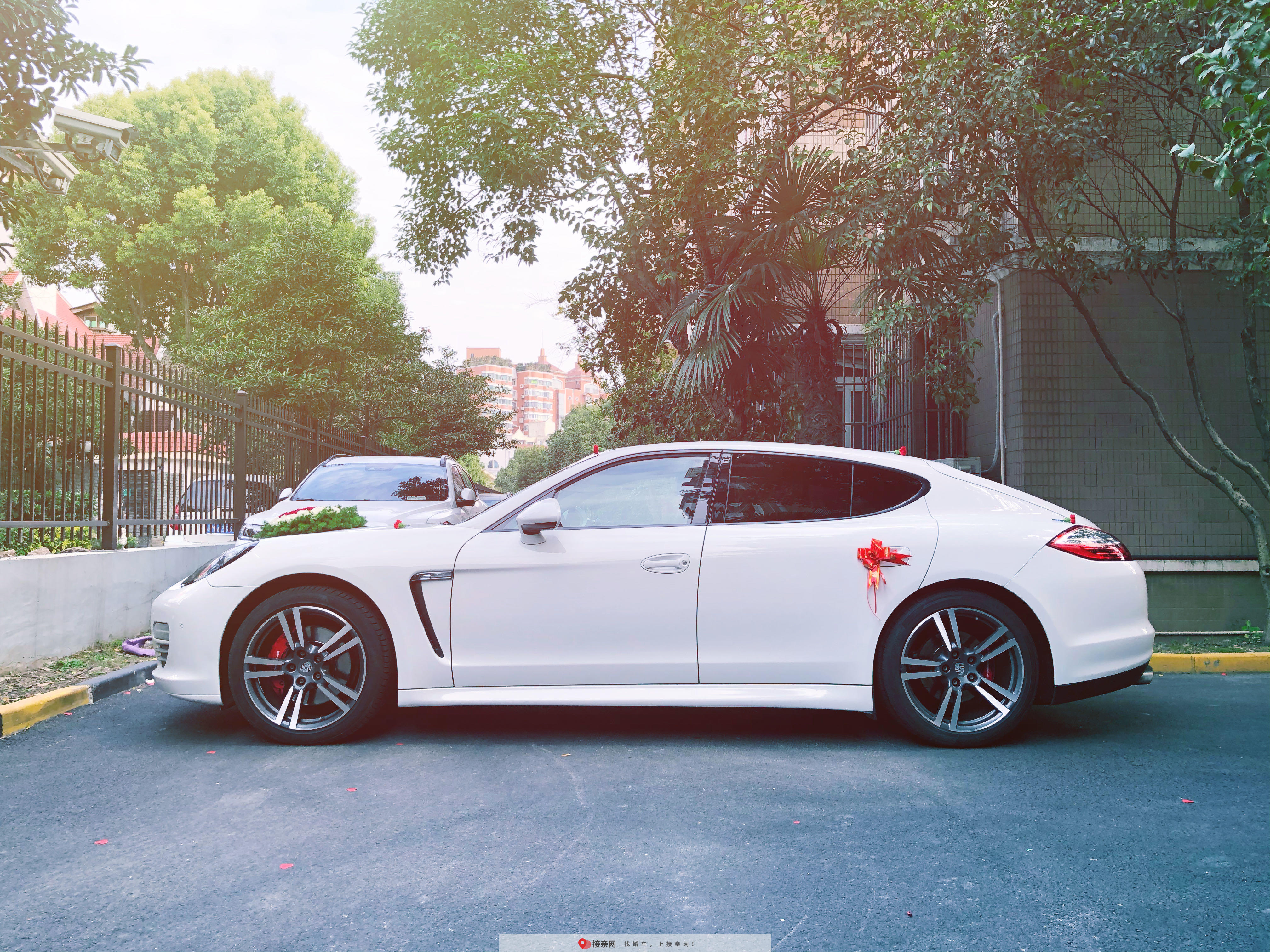 上海租婚车贵吗保时捷panamera999元可以租到