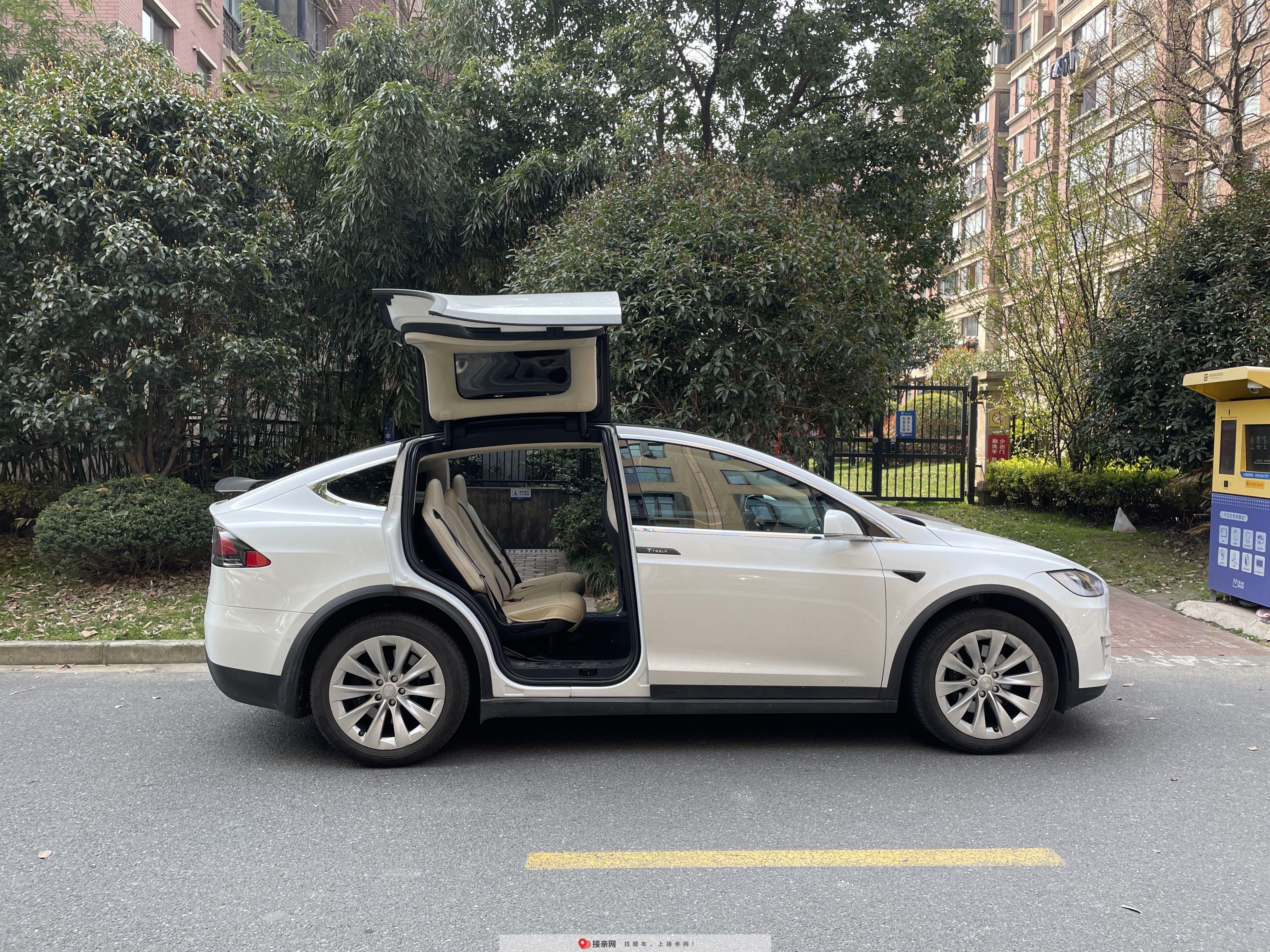 2021年03月15日发布:这辆特斯拉model x婚车在上海仅需1088!-接亲网