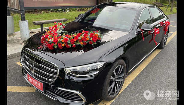 奔驰s级婚车