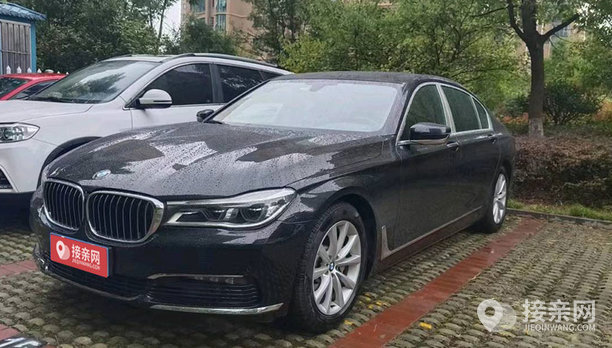 宝马7系婚车