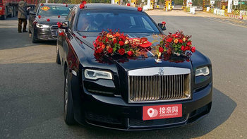 黄石婚庆公司车队价格：劳斯莱斯古思特婚庆车队好便宜