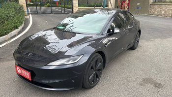 宜昌特斯拉MODEL 3婚车价格：888元一次