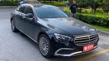 西宁婚车在哪出租 奔驰E级婚车租赁贵不贵
