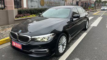 宝马5系当婚车出租大概506元一次