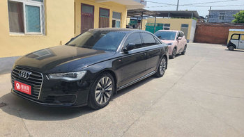 新乡婚车租赁收费标准：奥迪A6L婚车440元