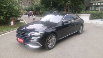 2025年06月29日发布：德阳租奔驰E级婚庆车价格表！