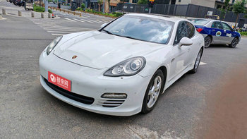 济南婚礼租车价格：保时捷Panamera