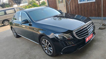 李佳先生提供奔驰E级连云港婚庆用车666元起