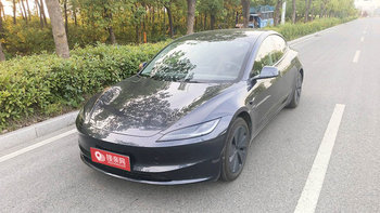 阜阳婚车价目表：租一辆特斯拉MODEL 3要多少钱