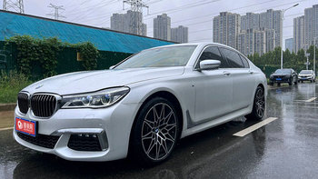 郑州结婚只需租一辆宝马7系作婚车，享受100%回头率！