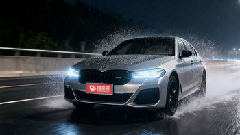 婚车租赁的价钱：昆明宝马5系婚车