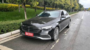 杨先生提供奔驰E级昆明婚庆用车666元起