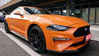 内江一般请个婚车队多少钱，像福特野马这样的车队